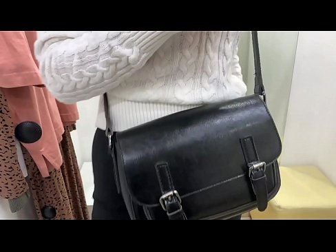 ❤️ Публічна мастурбація молодої сучки FeralBerry фалоімітатором у примірочній Порно на порно uk.pornma-com.ru ️❤